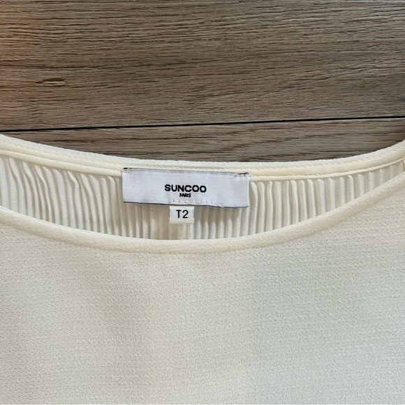 SUNCOO Ivory Pleated Hem Blouse - Picture 3 of 5